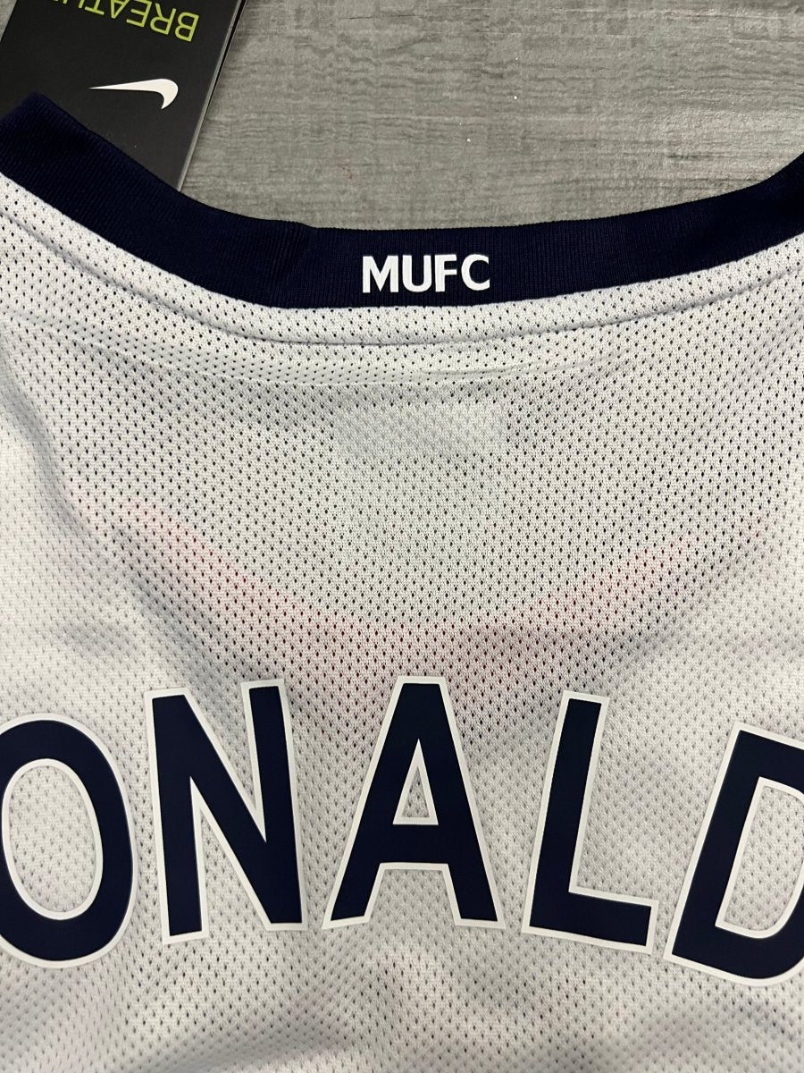 2008-09 - MAN UTD VISITANTE | RETRO