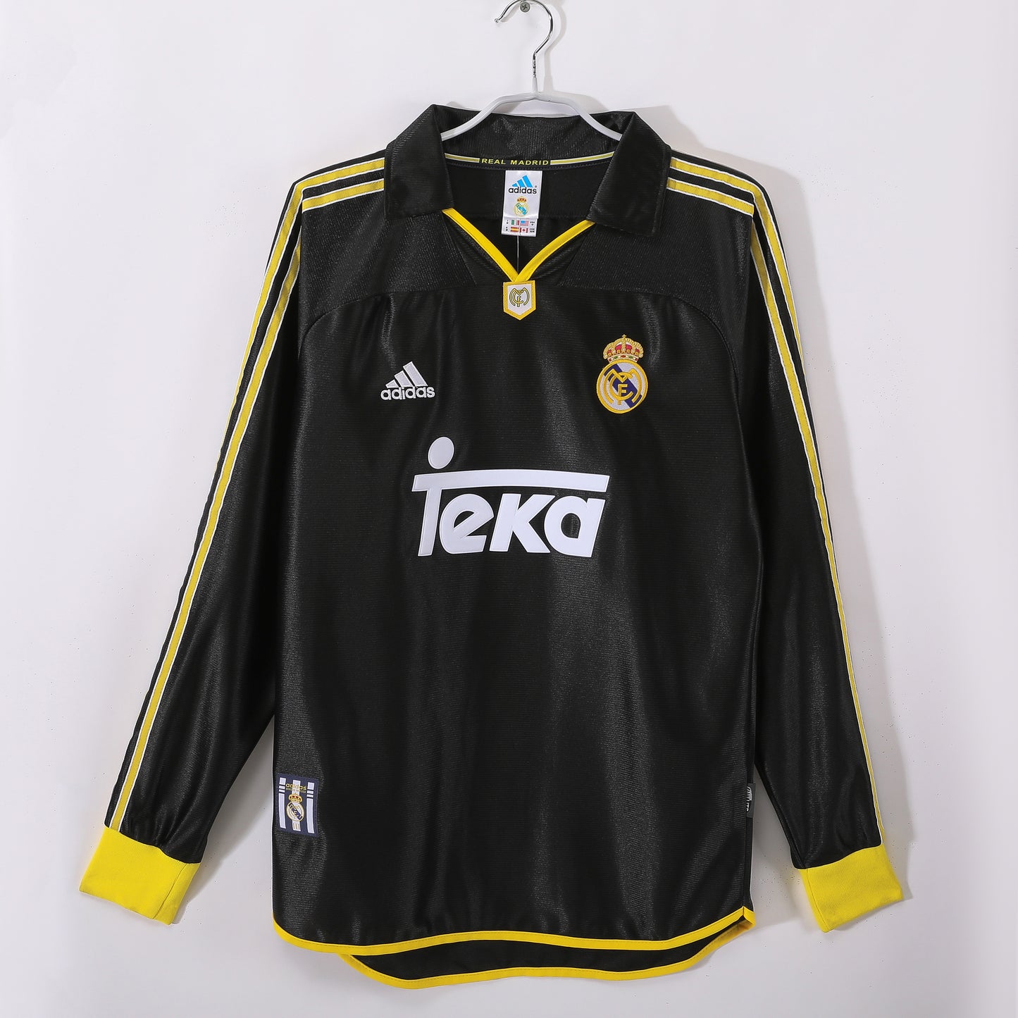 Real Madrid 1999 - Retro