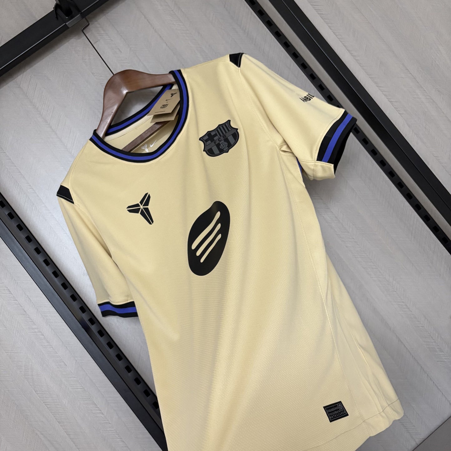 Barcelona 25/26 Away