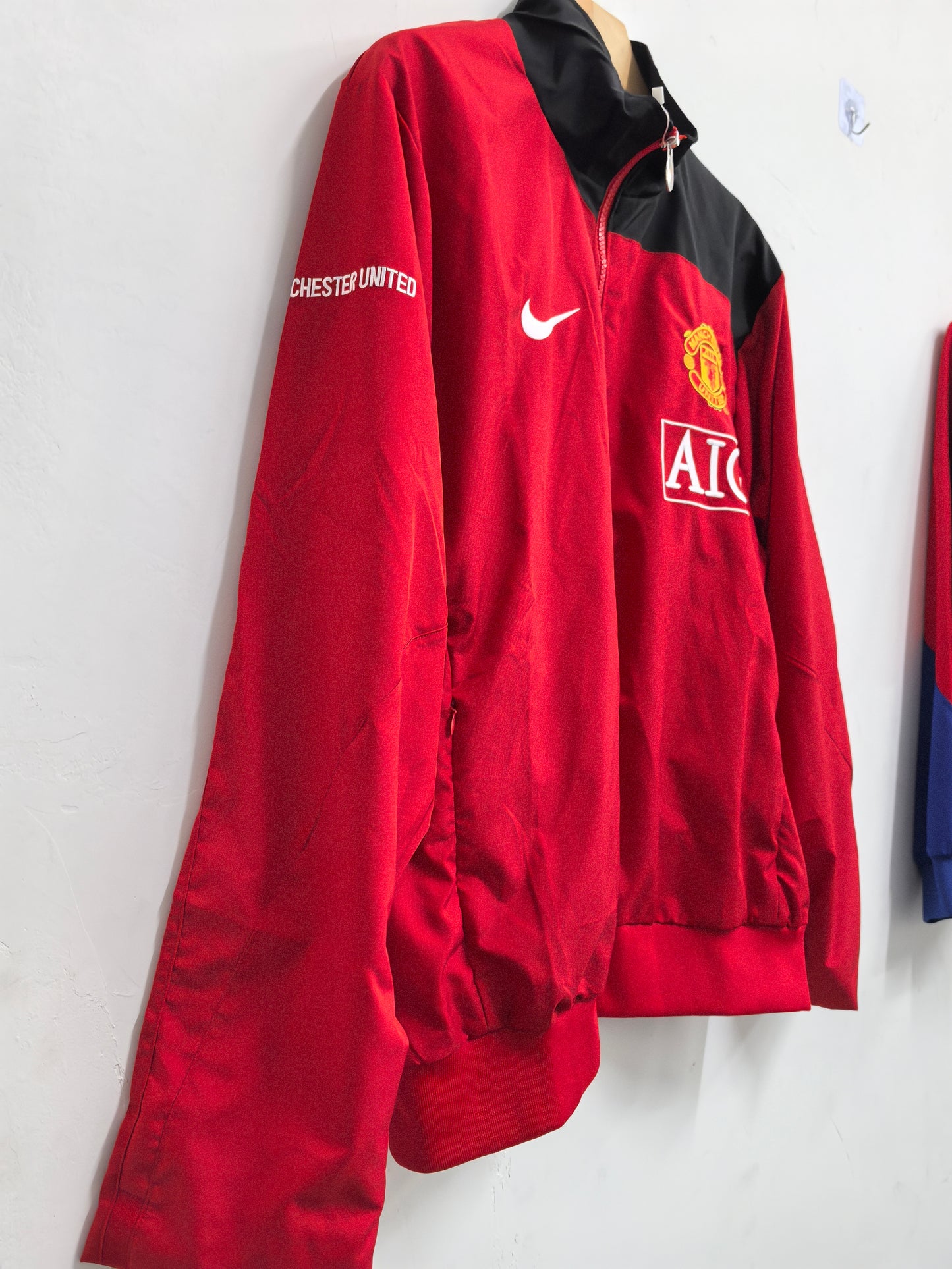 Manchester Heavy-Duty Windbreaker – Silicone Embroidered Details